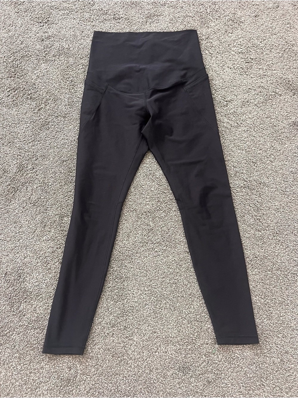 Old navy powersoft active maternity leggings size S EUC